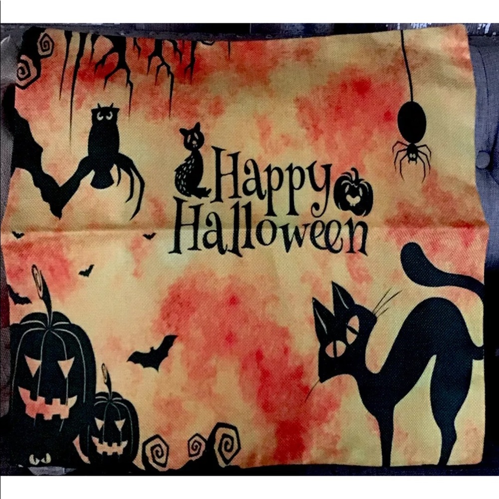 NEW IN PACKAGE Happy Halloween Pillow Cover Black Cat Pumpkin Spider Bats 18x18”